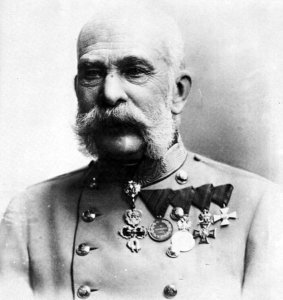 567px-Franz_Joseph%2C_circa_1915.JPG