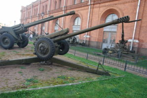 SOV - ART - HOW - 122 mm D-30.jpg