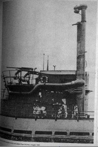 snorkel pieghevole sull'U899 (tipo IXC-40).jpg